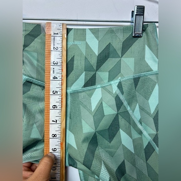 PATAGONIA GREEN High rise Leggings Size Xs - Picture 8 of 10
